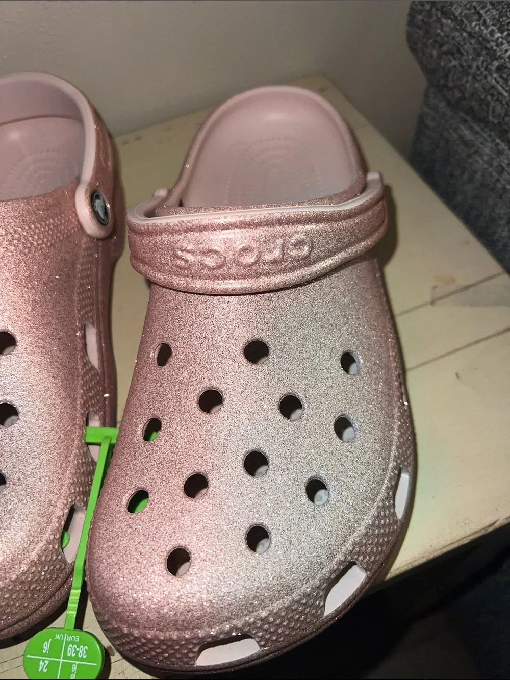 CROCS Kids' Glittery Rose Pink Clog